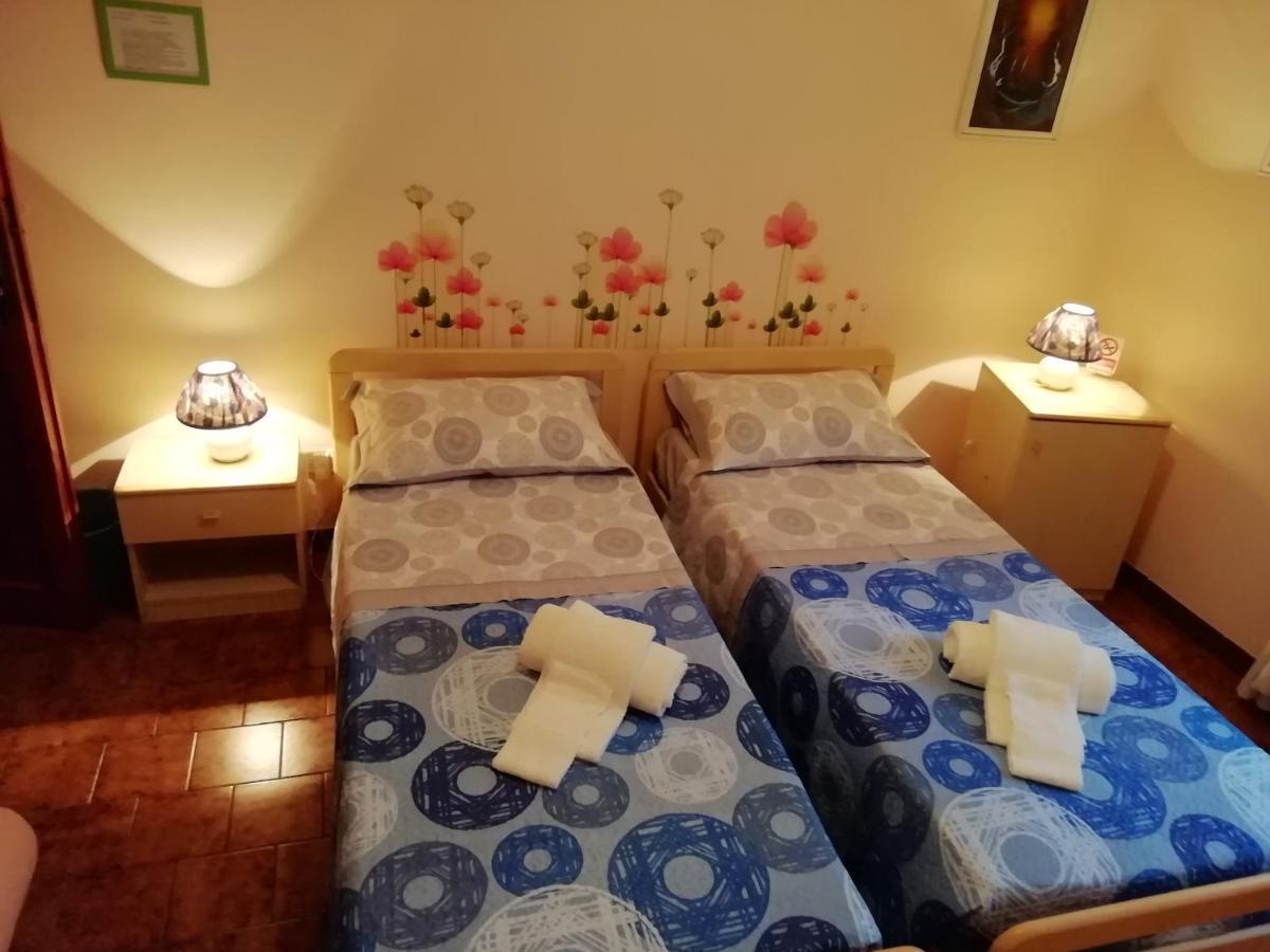 B&B Villa Claudia Anzio Dış mekan fotoğraf