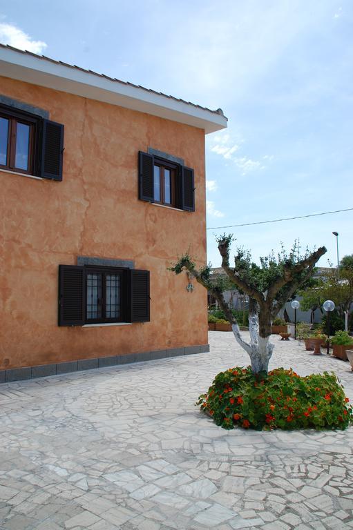 B&B Villa Claudia Anzio Dış mekan fotoğraf
