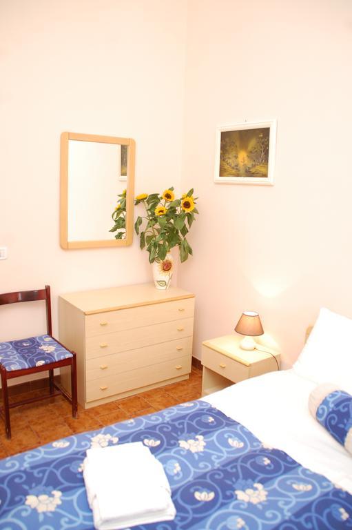B&B Villa Claudia Anzio Oda fotoğraf